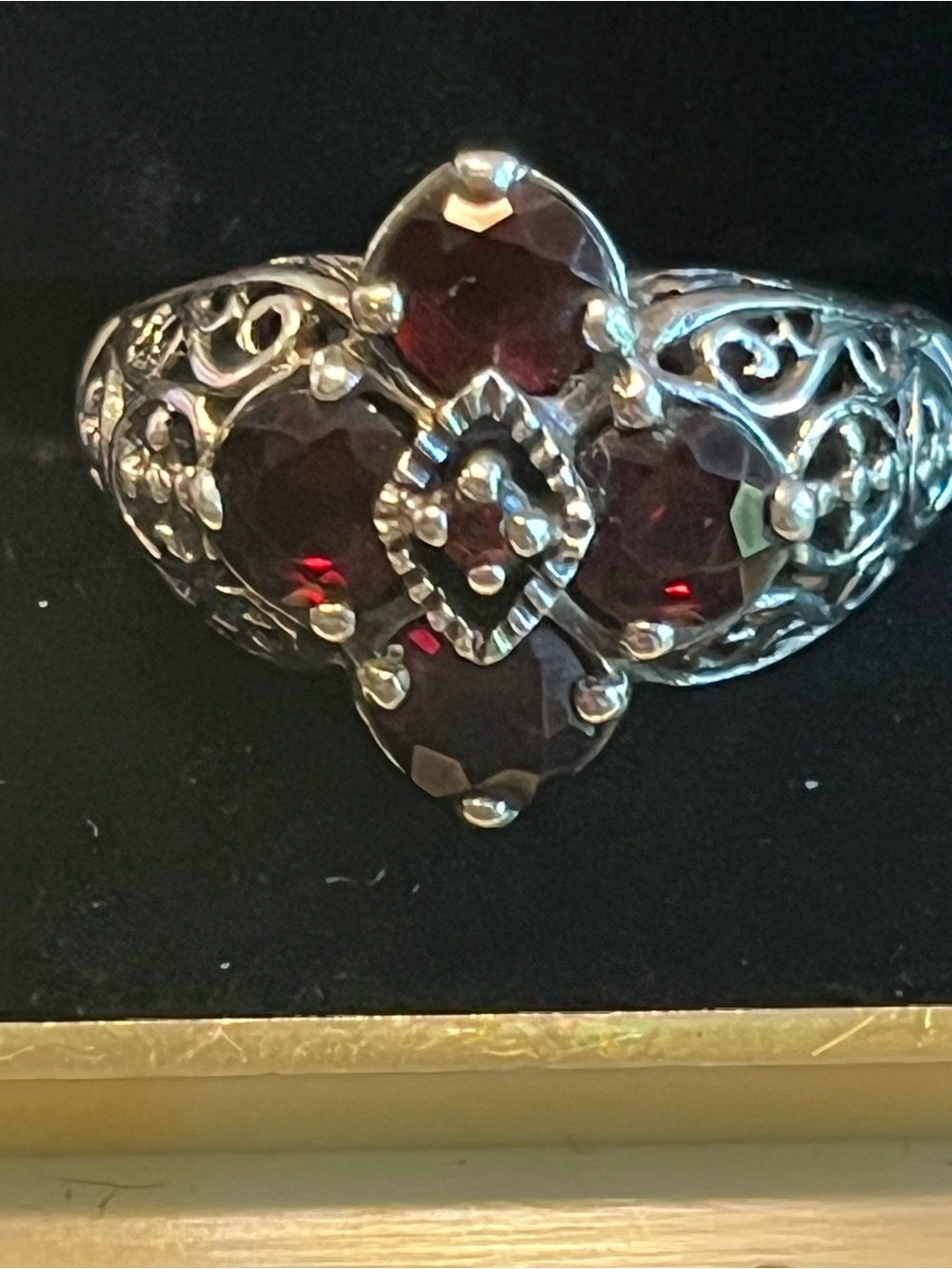 925 Garnet ring